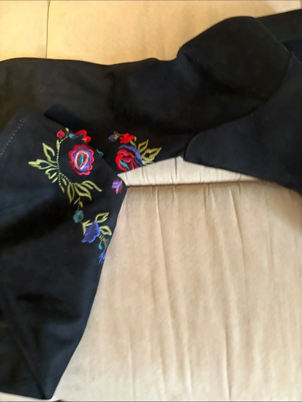 Impo Strech Black Embroidered Knee-High Boots with Block Heel size  9.5